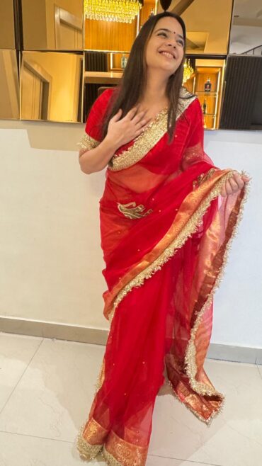Sindoori banarasi saree